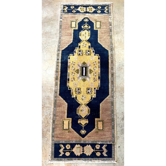 Vintage Turkish Anatolian 100% Wool Handwoven 1'10 x 3'4 feet Carpet Prayer Rug - Picture 3 of 3